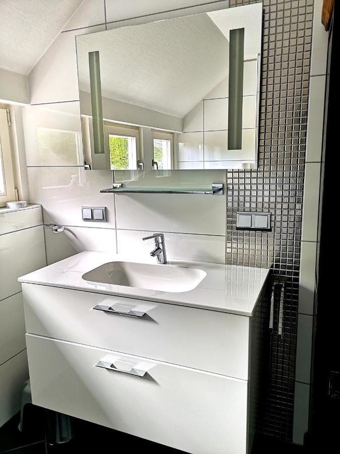 Ein Appartement Und Ein Komfortzimmer In Malsch, Zwischen Karlsruhe, Rastatt Und Baden-Baden Malsch  Exteriör bild